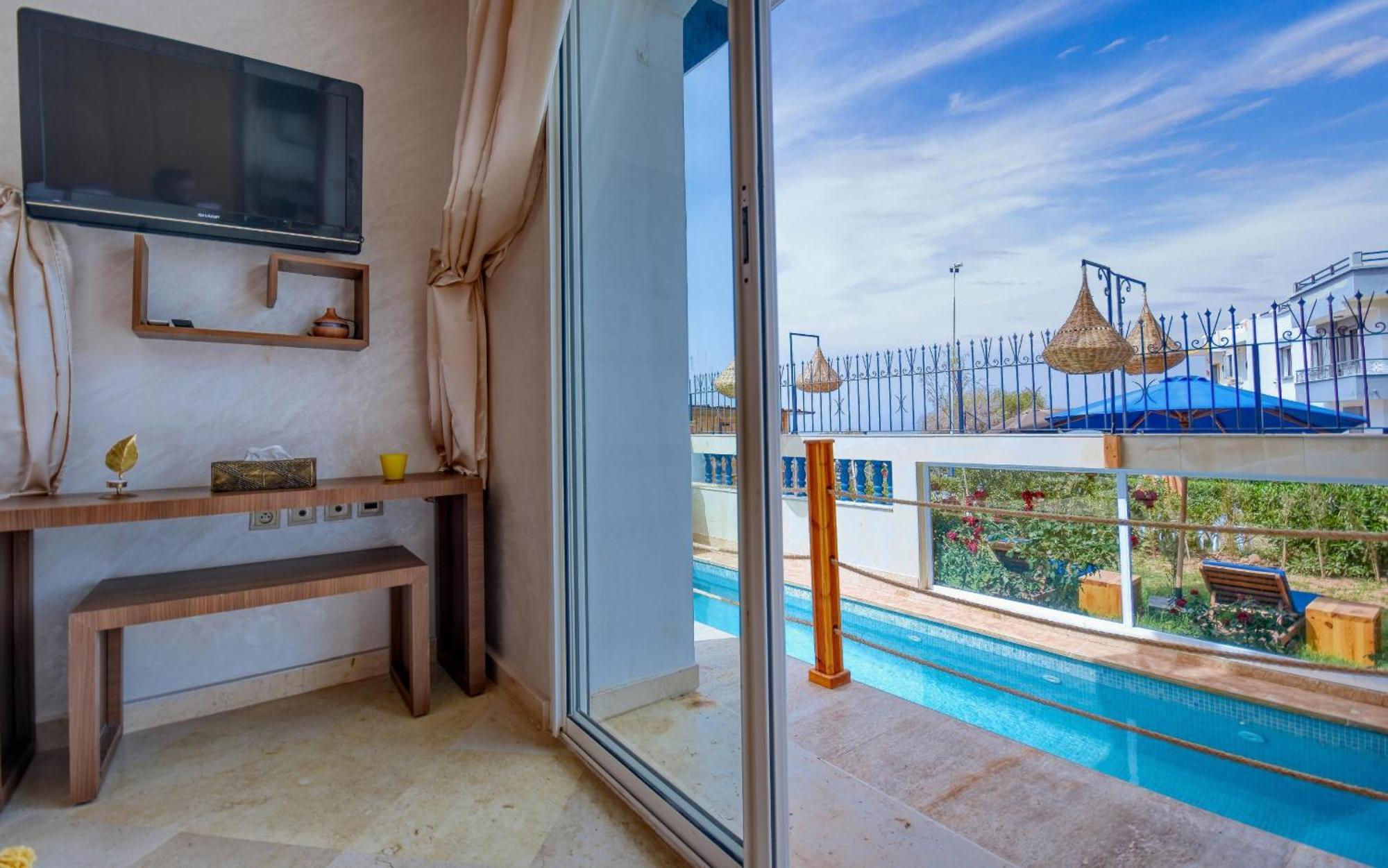 Blue Wave Lodge Agadir n'Ait Sa Rom bilde