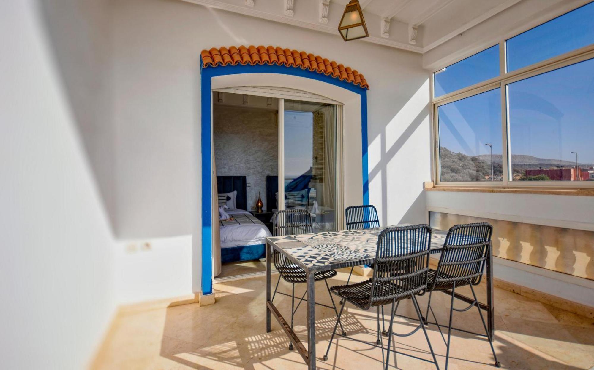 Blue Wave Lodge Agadir n'Ait Sa Rom bilde